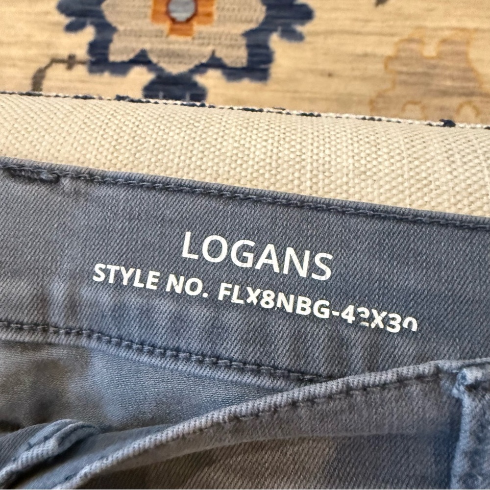Classic Gray Men's Straight Jeans - Picture 4 of 4